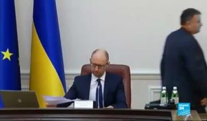 Kiev suspend les financements publics destinés aux régions séparatistes