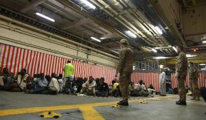 Près de 700 migrants secourus dans la nuit au large de la Sicile