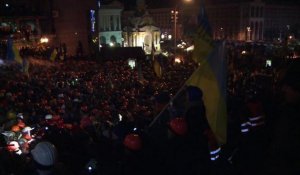 Ukraine: la police investit la place de l'Indépendance de Kiev