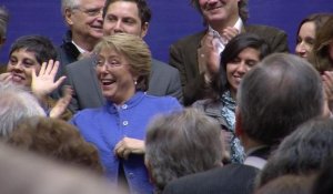 Bachelet, une femme de devoir marquée par la dictature