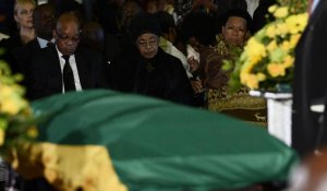 La dépouille de Nelson Mandela entame son dernier voyage