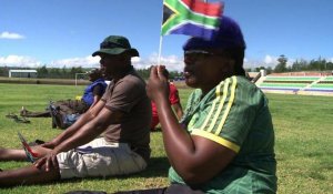 Mandela: les Sud-Africains suivent la cérémonie sur écran géant