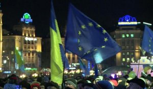 Des milliers d'Ukrainiens manifestent pour l'Europe