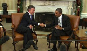 Obama salue les "efforts pour une paix durable" en Colombie