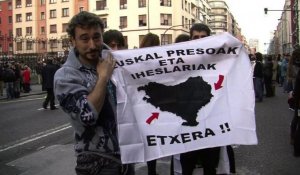 Les nationalistes basques défient Madrid dans les rues de Bilbao