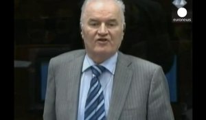 Ex-Yougoslavie: Mladic refuse de témoigner au procès de Karadzic
