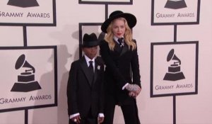 Le fils de 8 ans de Madonna a choisi leurs tenues pour les Grammys