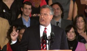 New York élit un nouveau maire Bill de Blasio et vire à gauche