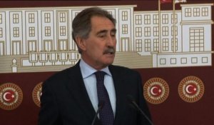 Turquie : trois députés quittent le parti au pouvoir