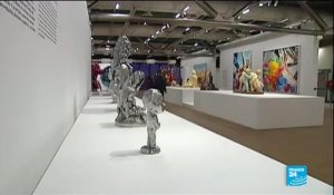 Jeff Koons, l'icône du Néo-Pop, crée l'événement à Paris