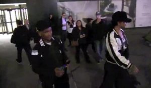 Rihanna emmène son grand-père voir Jay Z au quartier général de Roc Nation