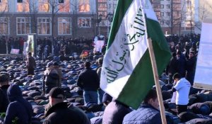 Charlie: des centaines de milliers de manifestants à Grozny