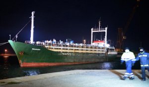 Italie : le cargo fantôme avec 450 migrants est arrivé à bon port