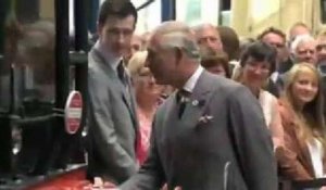 Royal baby : "Je n'ai aucune nouvelle", assure le prince Charles