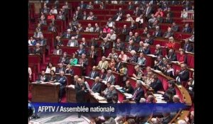 Tuerie de Bruxelles: l'Assemblée nationale rend hommage aux victimes