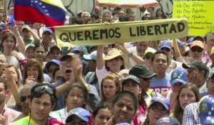 Venezuela: la députée d'opposition radicale destituée s'exprime devant ses partisans
