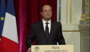 Investiture de Catherine Samba-Panza: "un signe d'espoir" pour François Hollande