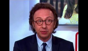   Stéphane Bern tacle François Hollande et Julie Gayet - ZAPPING TÉLÉ DU 06/05/2015