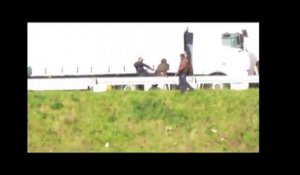 Migrants: une vidéo dénonce des violences policières à Calais