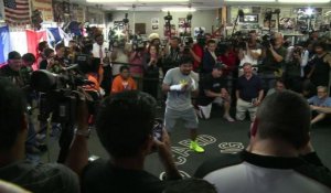 Boxe: Manny Pacquiao se prépare au combat contre Mayweather