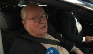 Arrivée de Jean-Marie Le Pen au siège du FN