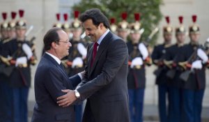 Hollande à Doha pour la signature officielle du contrat Rafale