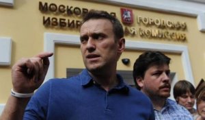 L'opposant russe Alexei Navalny remis en liberté surveillée