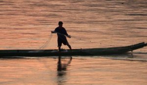 En Thaïlande, les pêcheurs du Mékong victimes des barrages