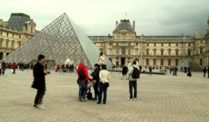 Grève au musée du Louvre contre les pickpockets