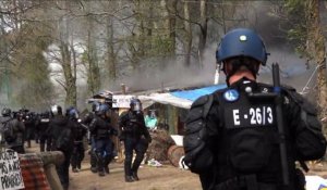 ND-des-Landes: vifs heurts entre opposants et forces de l'ordre