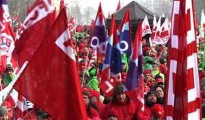 Des milliers de manifestants à Bruxelles avant le sommet de l'UE