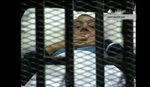 Egypte: nouveau procès pour Moubarak, condamné à la perpétuité