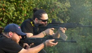 La Kalashnikov, de plus en plus populaire chez les américains