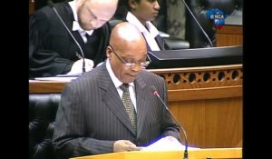 Afrique du Sud: Nelson Mandela va un peu mieux, annonce Zuma. Durée 01:14