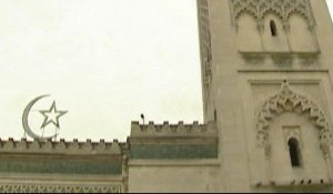 La France s'empare du débat sur la construction des minarets