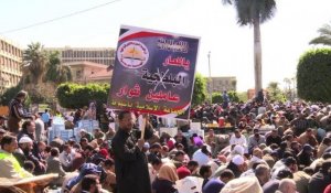 Egypte: manifestation de soutien d'un parti islamiste à Morsi