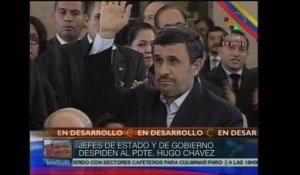 Funérailles Chavez: Ahmedinejad, Castro et Morales présents