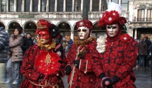 Carnaval de Venise : 70.000 personnes au "Vol de l'Ange"
