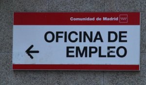 Espagne: nouvelle poussée du chômage, à 4,98 millions en janvier