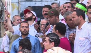 Des milliers d'islamistes manifestent au Caire