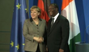 Merkel: "le terrorisme au Mali", une menace pour l'Europe