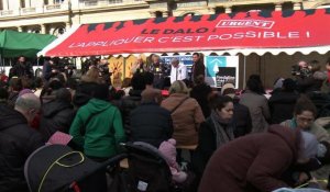 Paris: rassemblement pour le droit au logement opposable