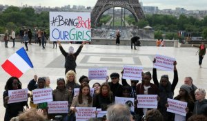 Une "marche de femmes" à Paris pour soutenir les lycéennes nigérianes
