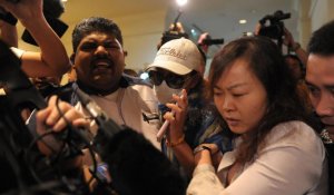 Malaysia Airlines : "Le gouvernement malaisien est le pire des meurtriers !"