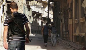 Les rebelles évacuent la Vieille ville de Homs