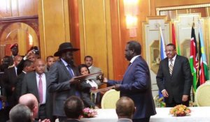 Sud Soudan : les deux camps adverses signent un accord de paix