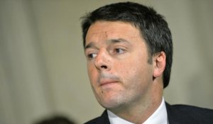 Matteo Renzi forme un gouvernement avec le but de "redonner l'espoir" aux Italiens