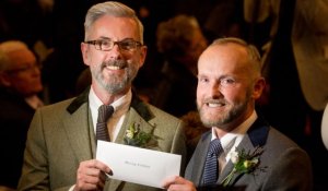 Premiers mariages gays célébrés en Angleterre et au Pays de Galle