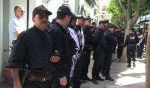 Algérie:La police empêche une manifestation du mouvement Barakat