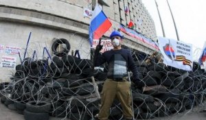 Démonstration de force des pro-Russes dans l'est de l'Ukraine